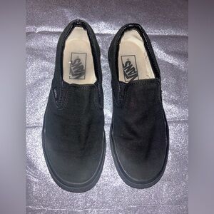 Vans  Classic Slip-On -
Unisex BLACK/BLACK